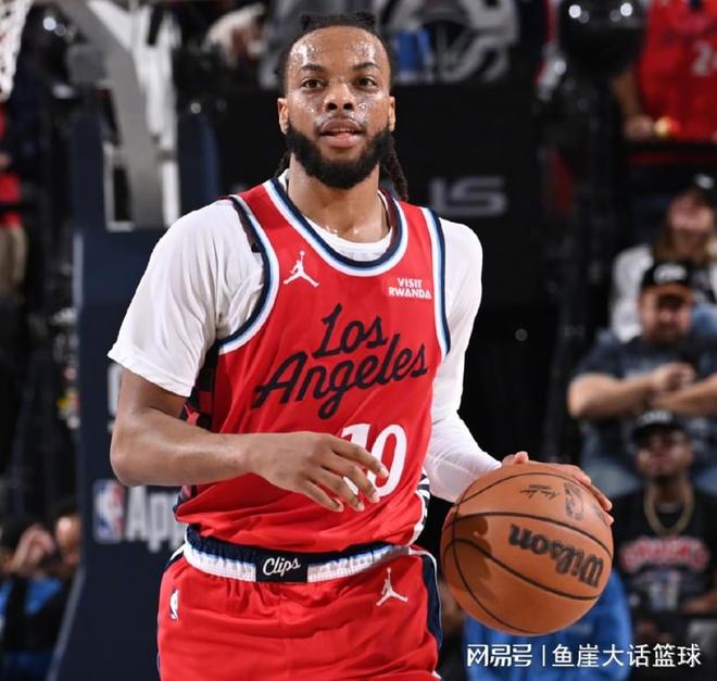 国王多点开花力克快船 威少三双助球队取胜 伦纳