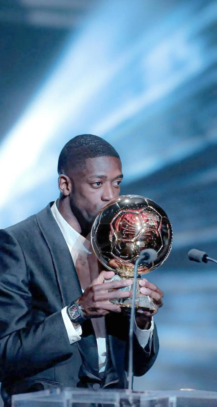 欧冠18决赛落幕 八强对阵出炉 拜仁巴黎晋级概率