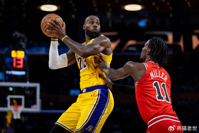 湖人142-130大胜公牛 东契奇51分助球队登顶西部第