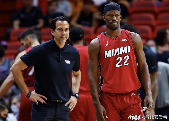 热火主帅斯波尔斯特拉战术争议引质疑 球队战绩