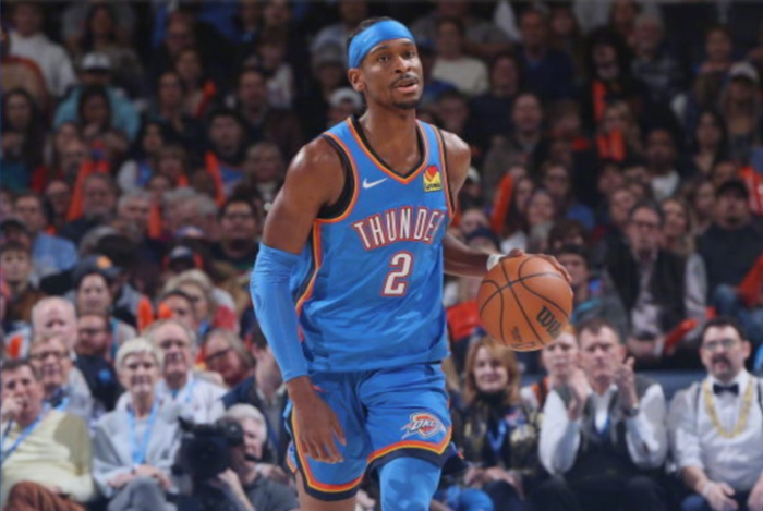 亚历山大领跑MVP争夺战 马龙安东尼力挺其统治力