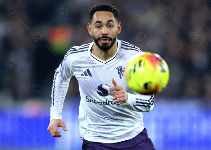 英格兰备战2026世界杯遭遇8人离队危机